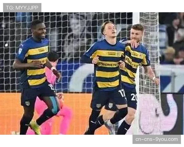 利兹联3-0完胜狼队，主场强势表现远离降级区